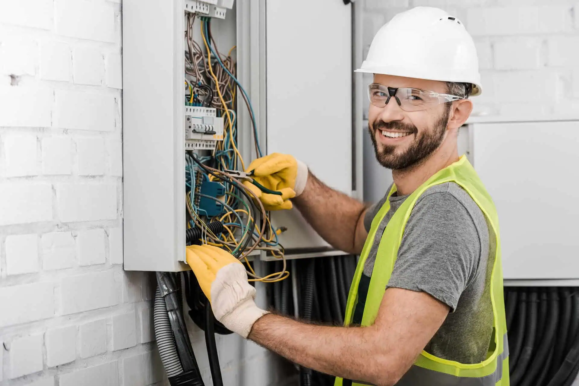 Electrician Insurance Massachusetts